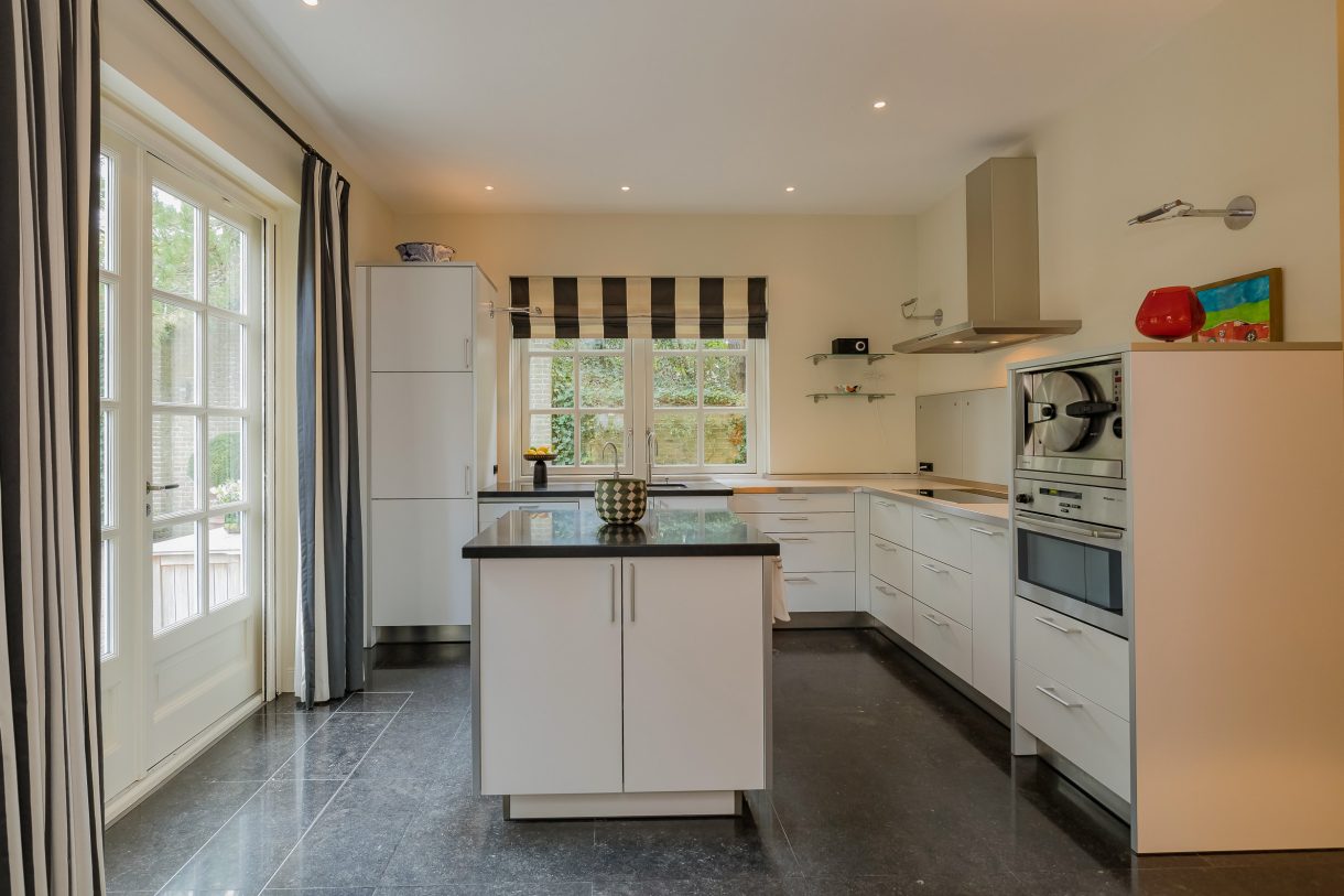 Te koop: Foto Woonhuis aan de Dennenweg 8 in Noordwijk