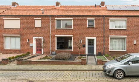 Hoofdfoto van Mill Beatrixstraat 44