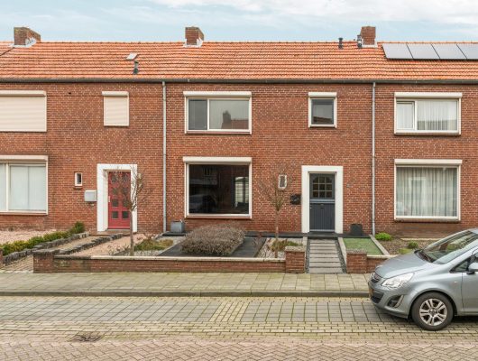 Hoofdfoto van Mill Beatrixstraat 44