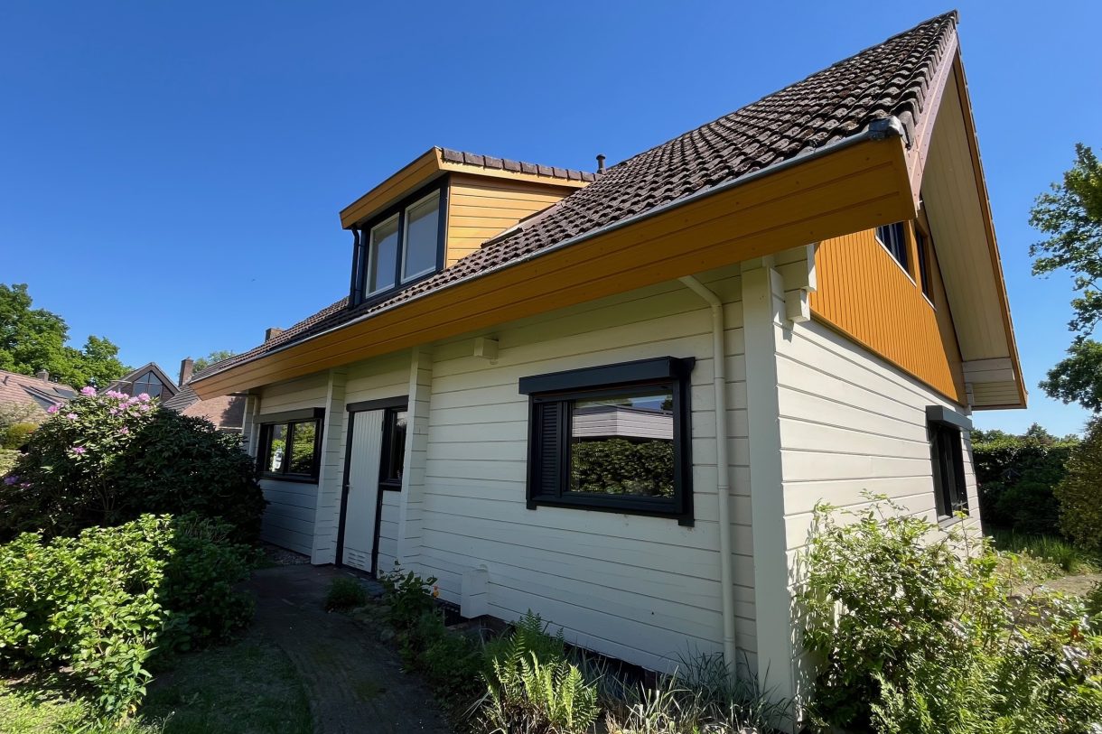 Te koop: Foto Woonhuis aan de Het Lage Holt 19 in Hoogeveen