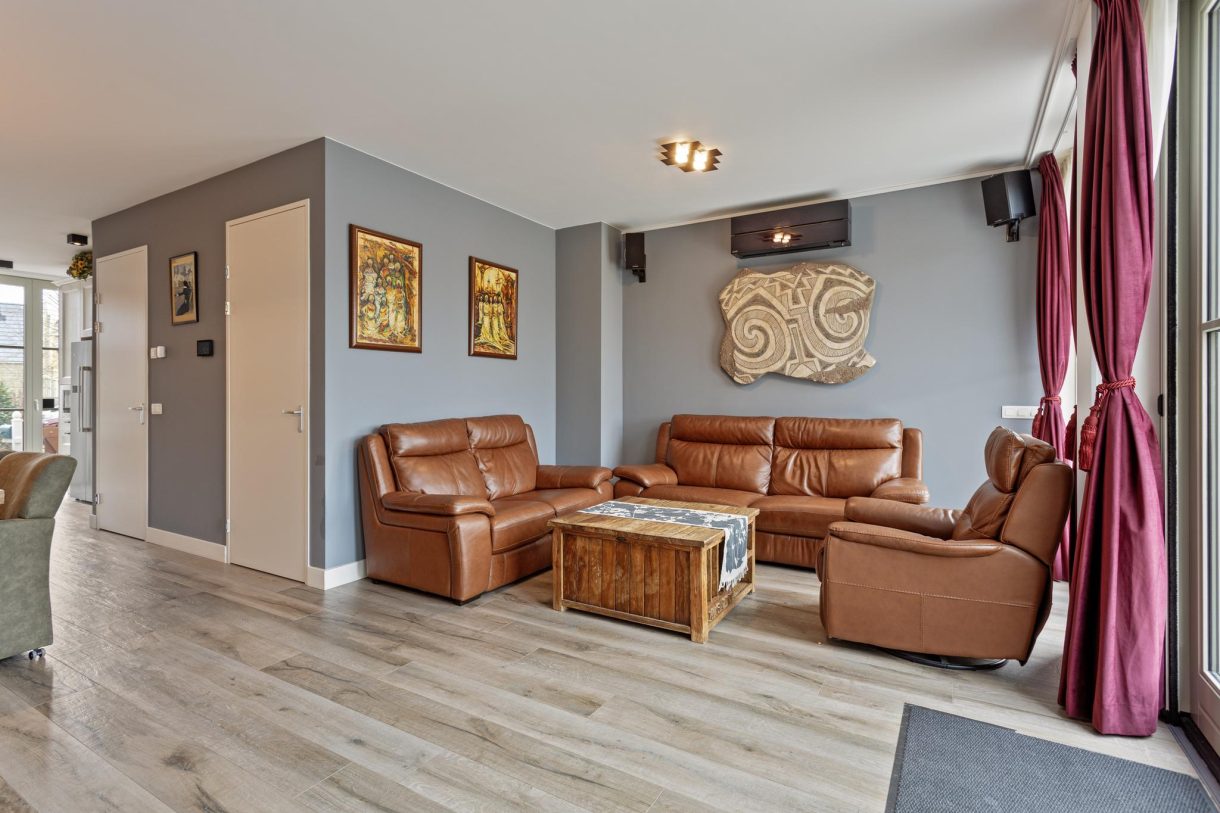 Te koop: Foto Woonhuis aan de De Jonge Prins 4 in Zaandam