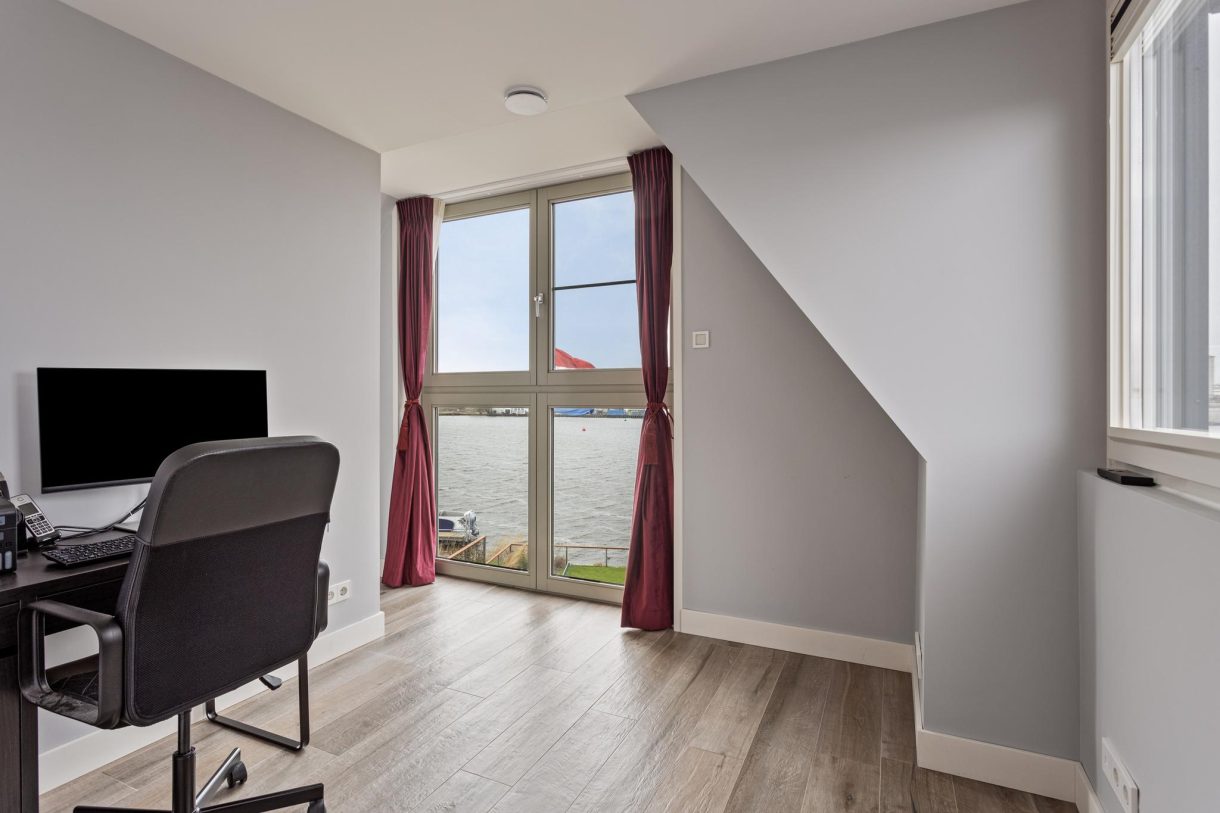 Te koop: Foto Woonhuis aan de De Jonge Prins 4 in Zaandam