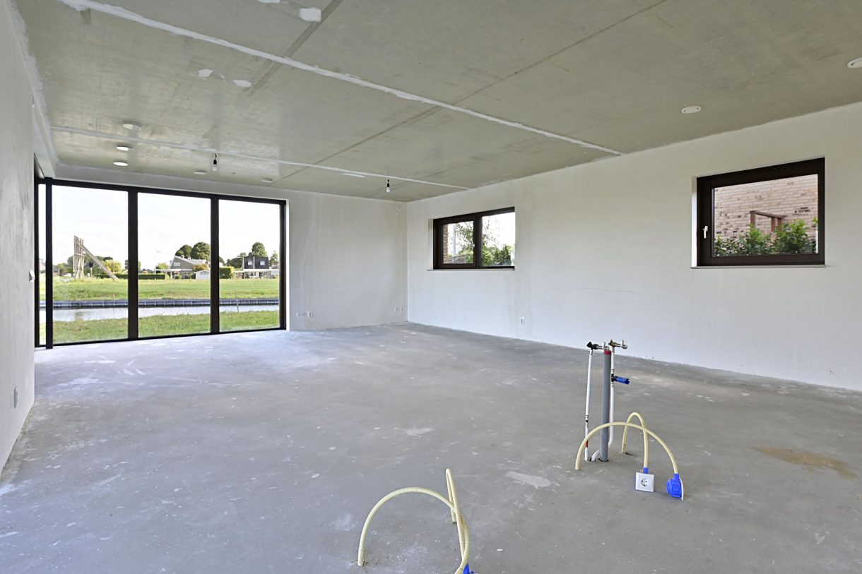 Te koop: Foto Woonhuis aan de Spiegelkade 5 in Leimuiden