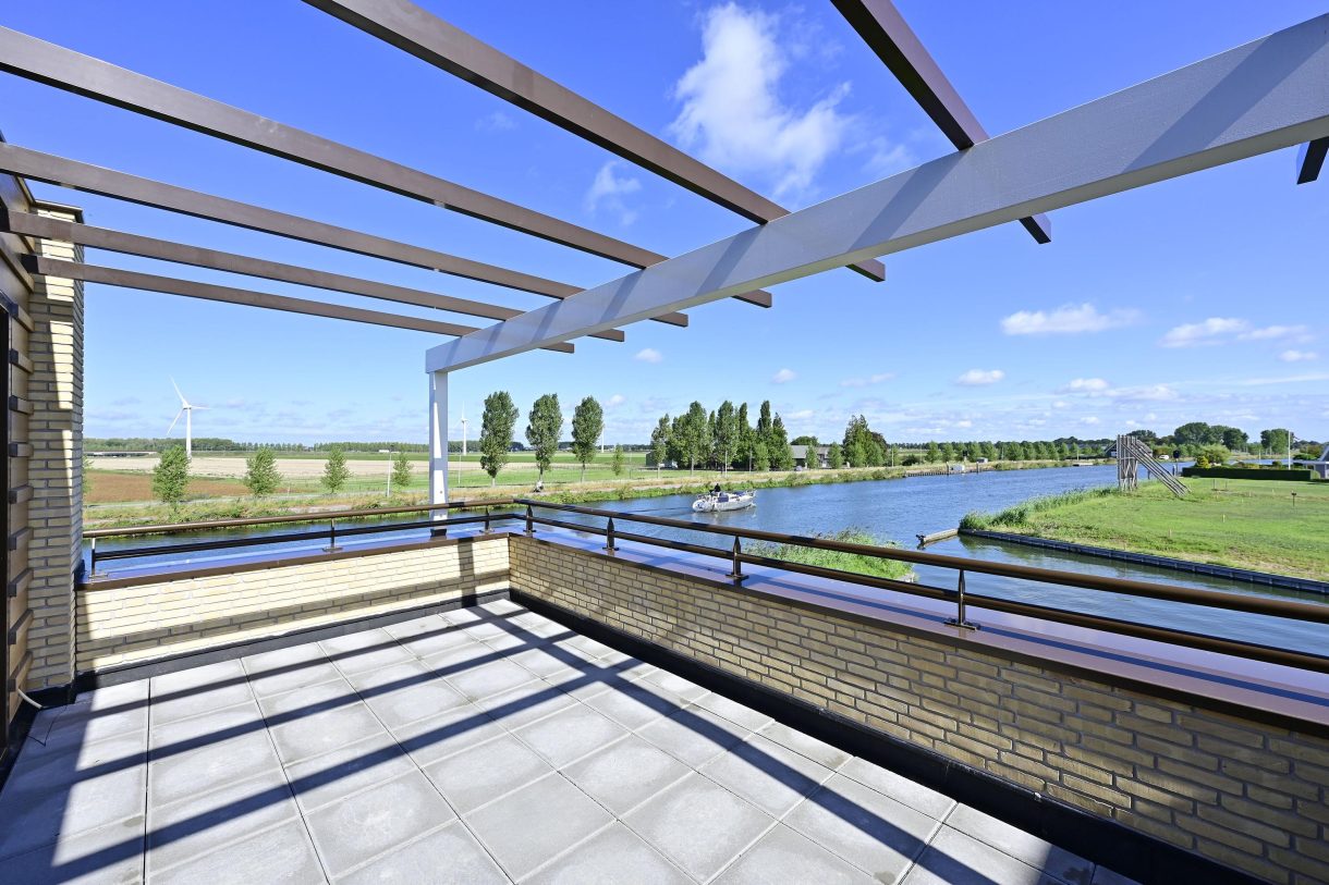 Te koop: Foto Woonhuis aan de Spiegelkade 5 in Leimuiden