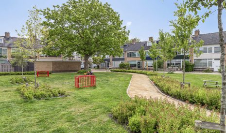 Te koop: Foto Woonhuis aan de Jacques Perkplantsoen 10 in Hazerswoude-Rijndijk