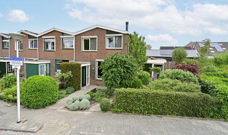 Te koop: Foto Woonhuis aan de Meeuwenveld 16 in Nieuwveen