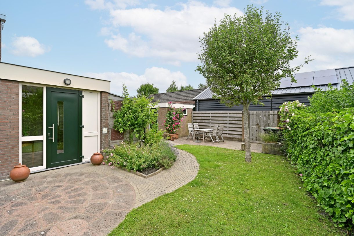 Te koop: Foto Woonhuis aan de Meeuwenveld 16 in Nieuwveen