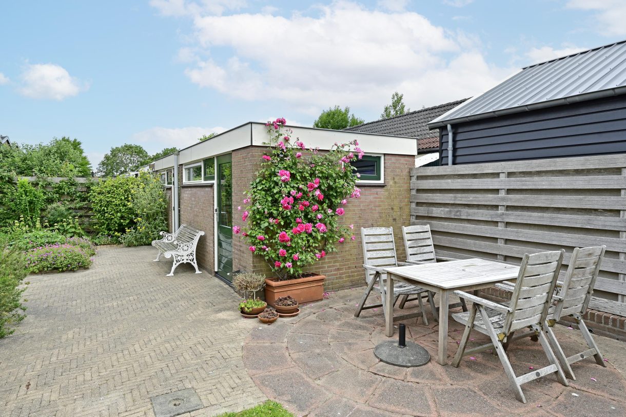 Te koop: Foto Woonhuis aan de Meeuwenveld 16 in Nieuwveen