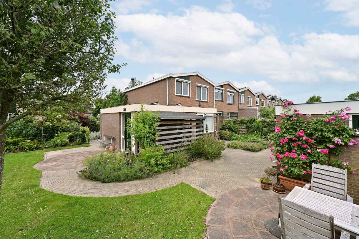 Te koop: Foto Woonhuis aan de Meeuwenveld 16 in Nieuwveen