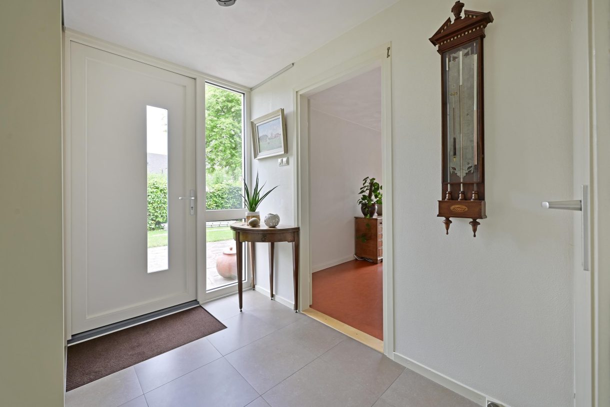 Te koop: Foto Woonhuis aan de Meeuwenveld 16 in Nieuwveen