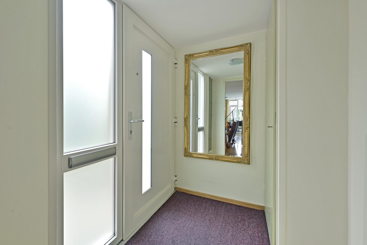 Te koop: Foto Woonhuis aan de Meeuwenveld 16 in Nieuwveen