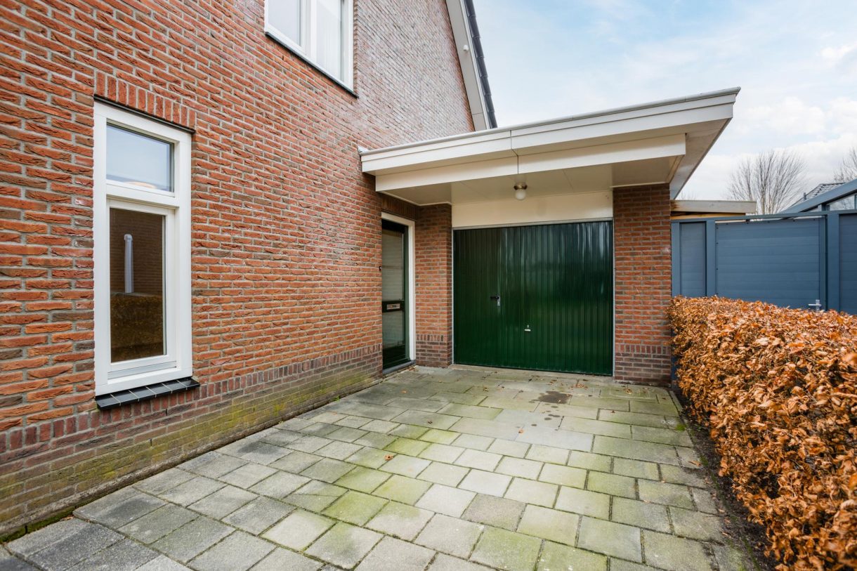 Te koop: Foto Woonhuis aan de Brandnetellaan 9 in Beilen