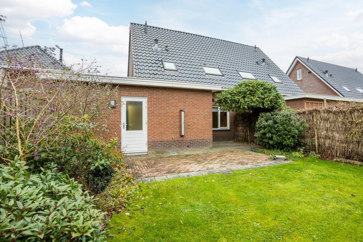 Te koop: Foto Woonhuis aan de Brandnetellaan 9 in Beilen