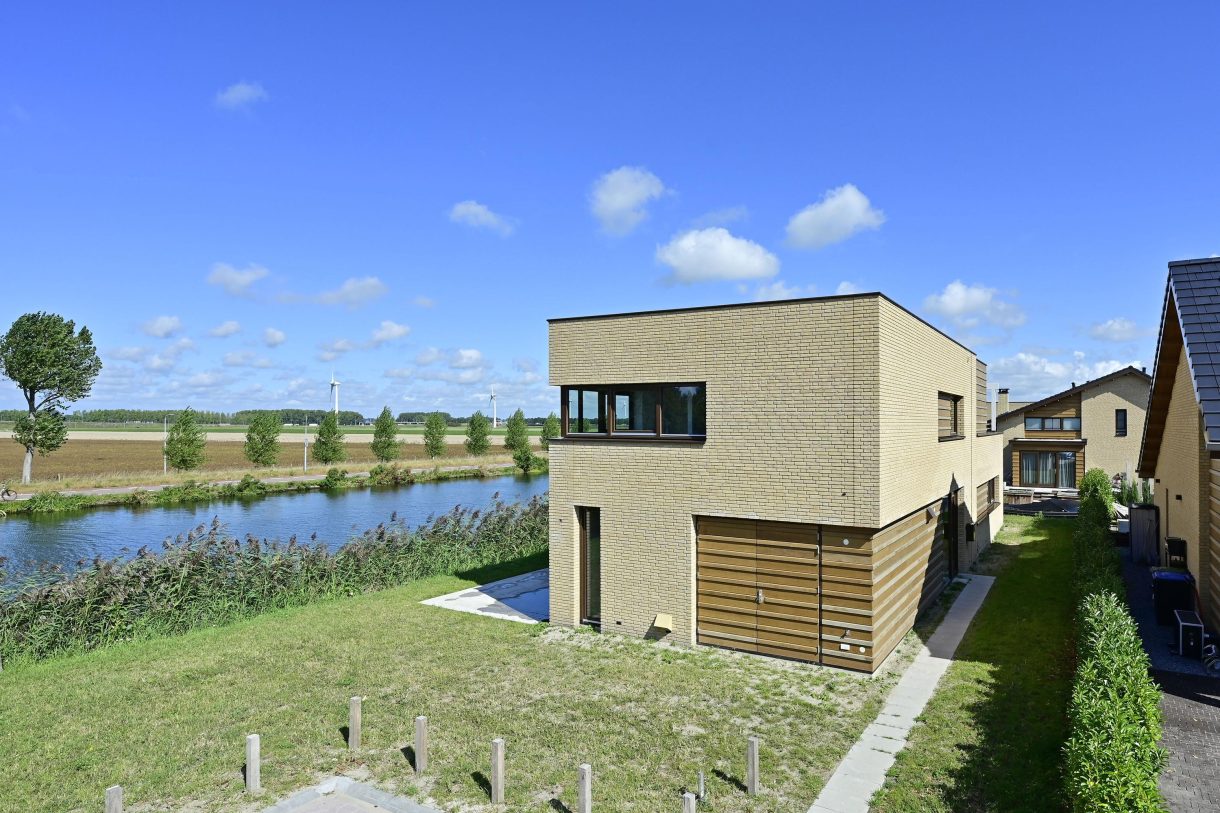 Te koop: Foto Woonhuis aan de Boeghof 6 in Leimuiden