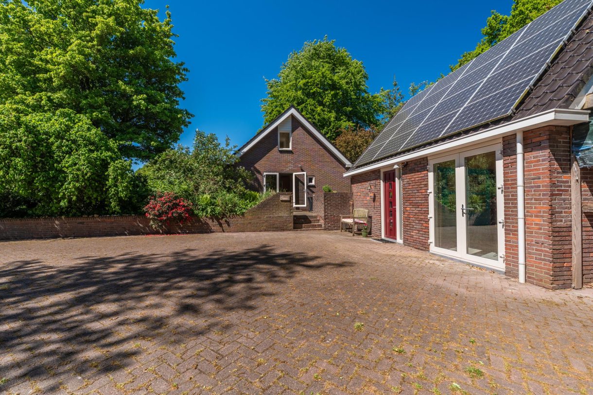 Te koop: Foto Woonhuis aan de Langewijk 6 in Froombosch