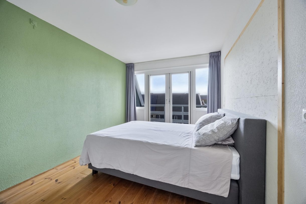 Te koop: Foto Woonhuis aan de Overtoom 22 in Westzaan