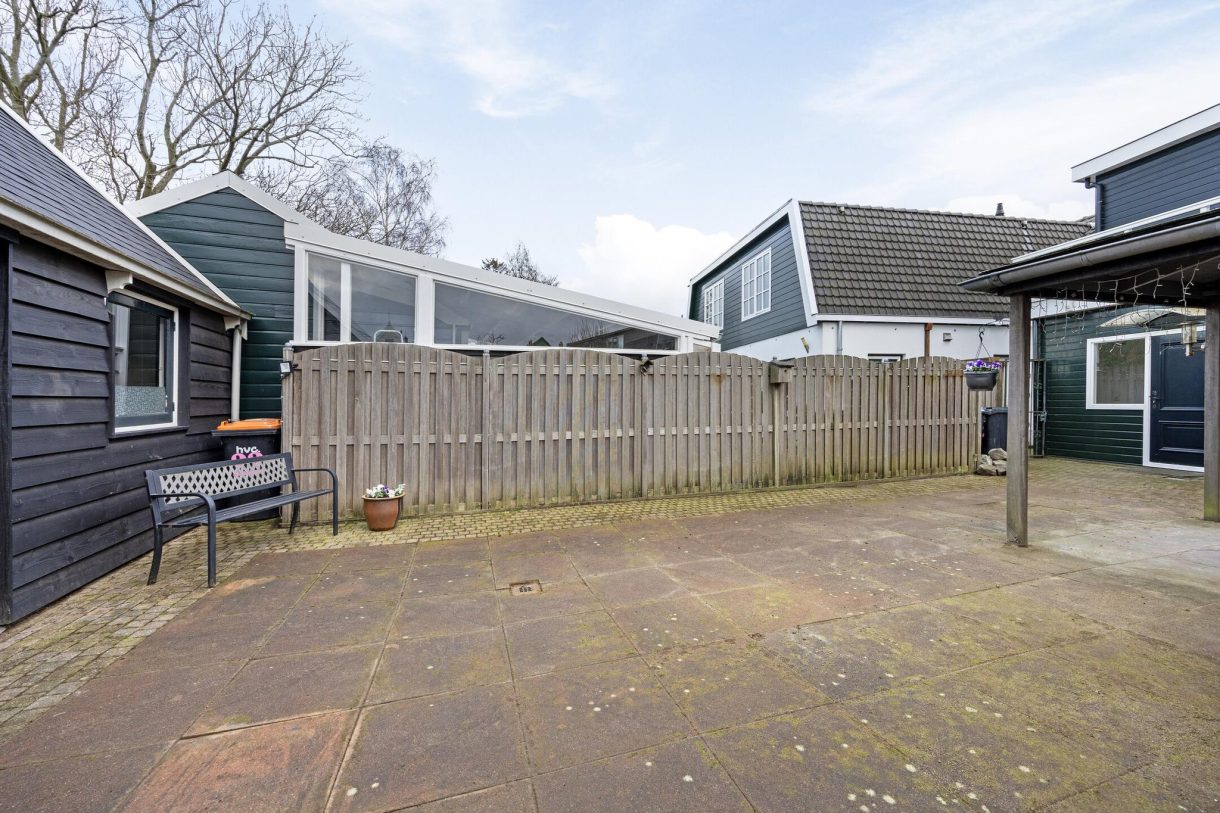 Te koop: Foto Woonhuis aan de Overtoom 22 in Westzaan