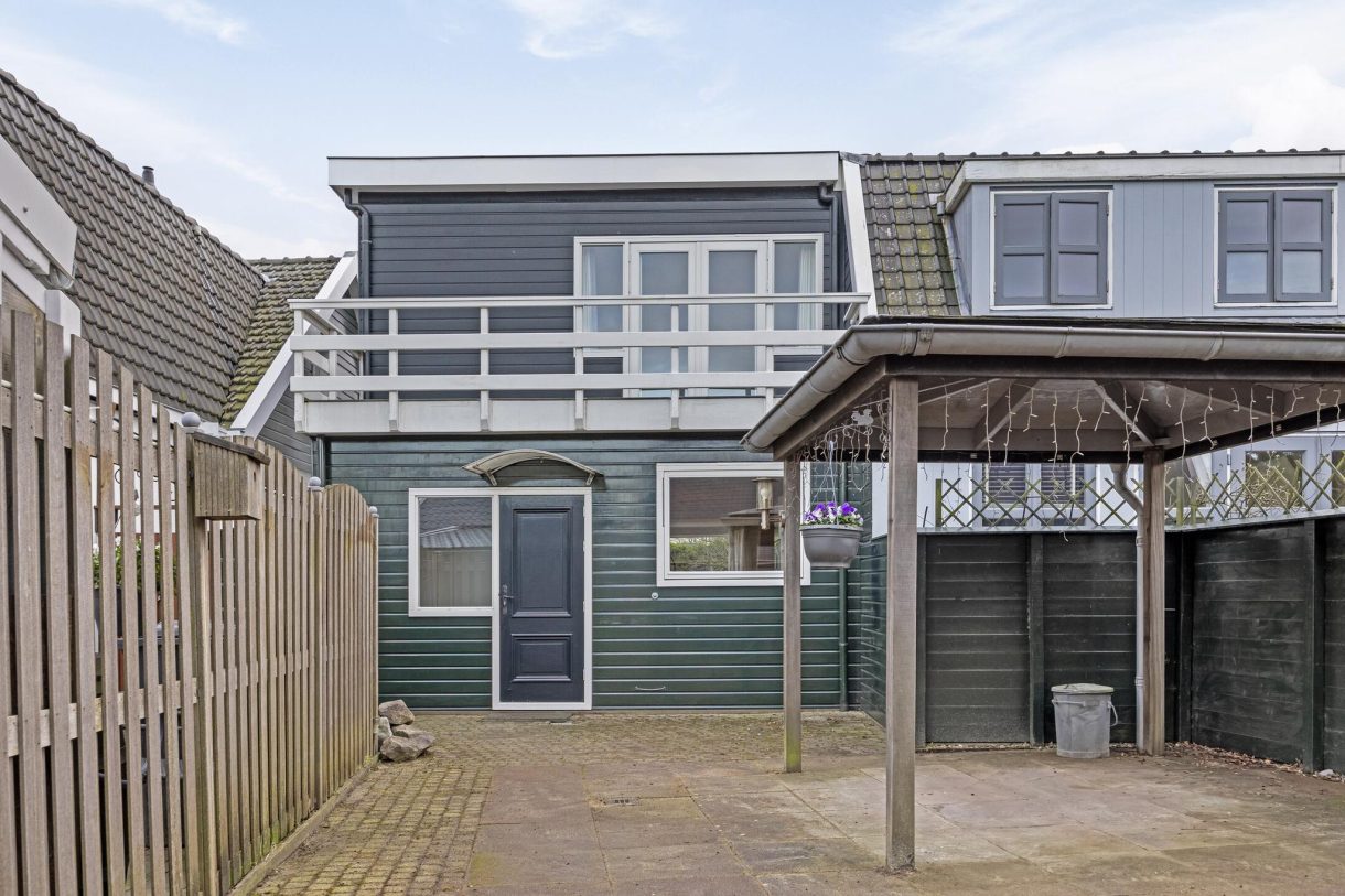 Te koop: Foto Woonhuis aan de Overtoom 22 in Westzaan