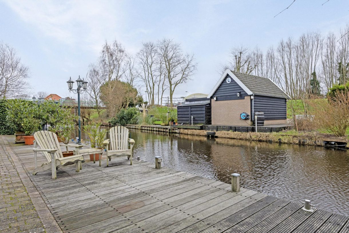 Te koop: Foto Woonhuis aan de Overtoom 22 in Westzaan