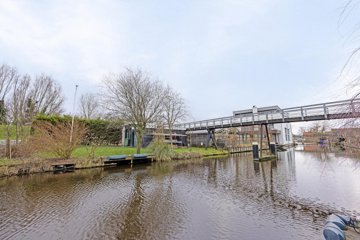 Te koop: Foto Woonhuis aan de Overtoom 22 in Westzaan