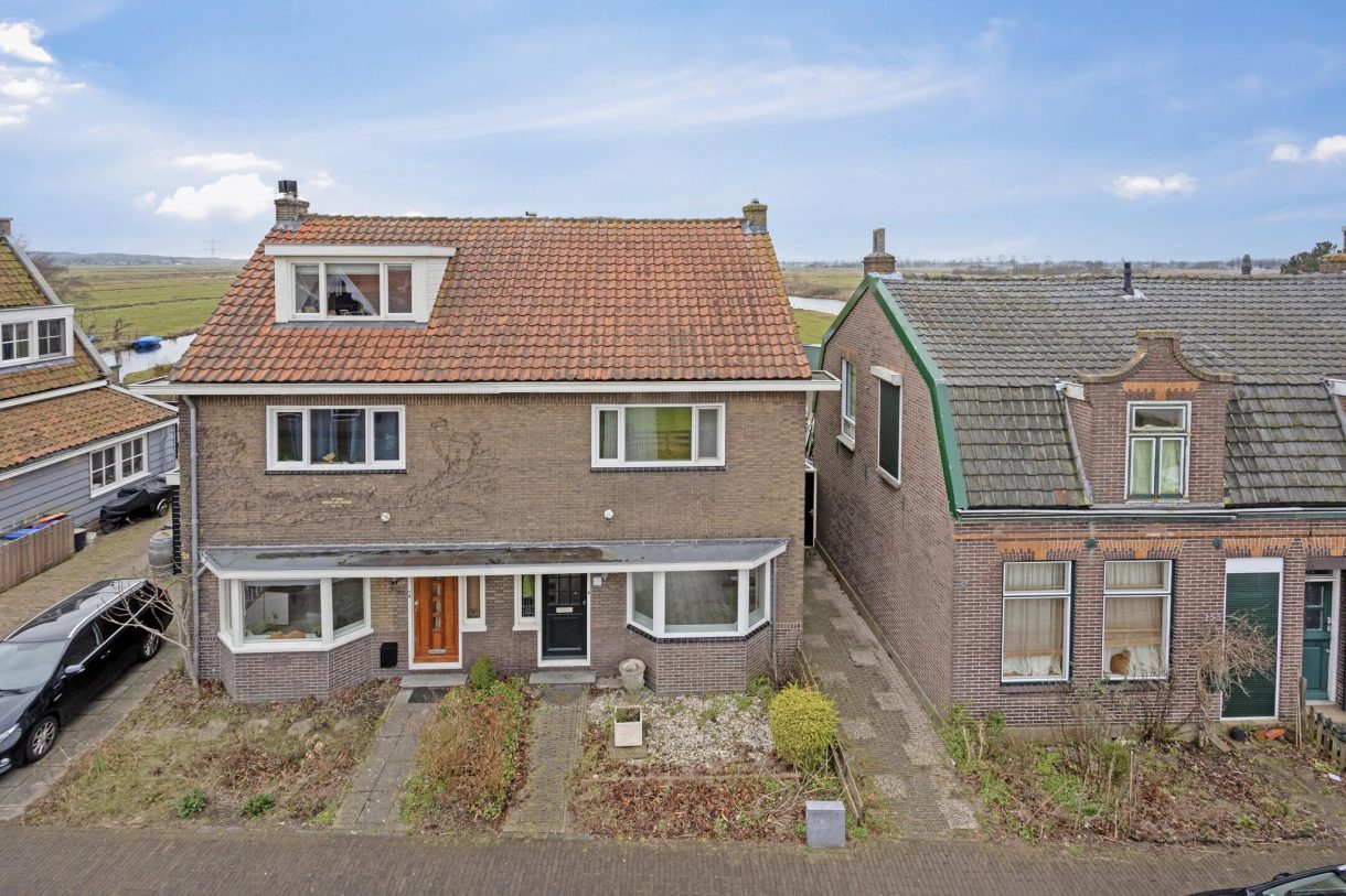 Te koop: Foto Woonhuis aan de J.J. Allanstraat 253 in Westzaan