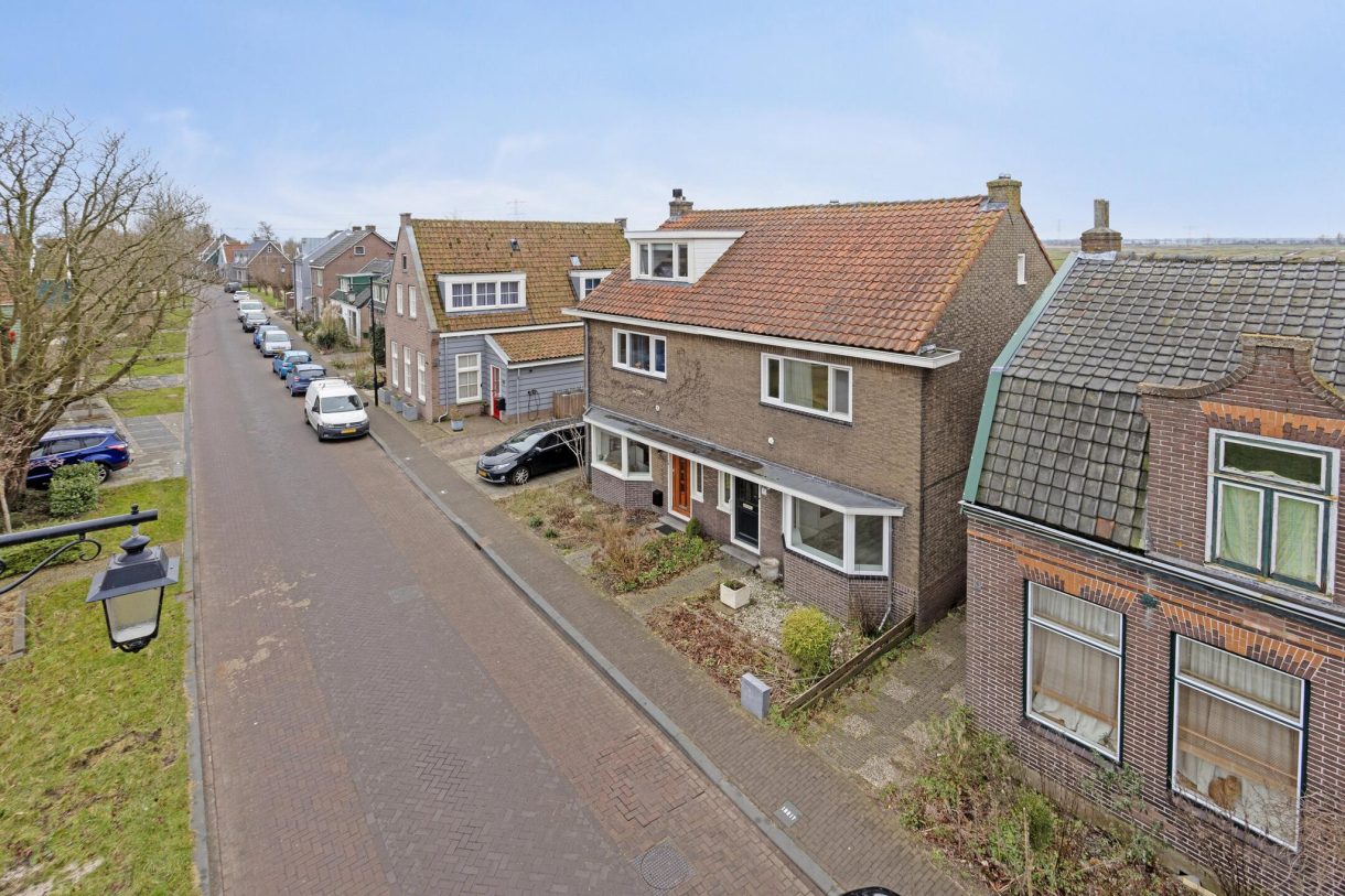 Te koop: Foto Woonhuis aan de J.J. Allanstraat 253 in Westzaan