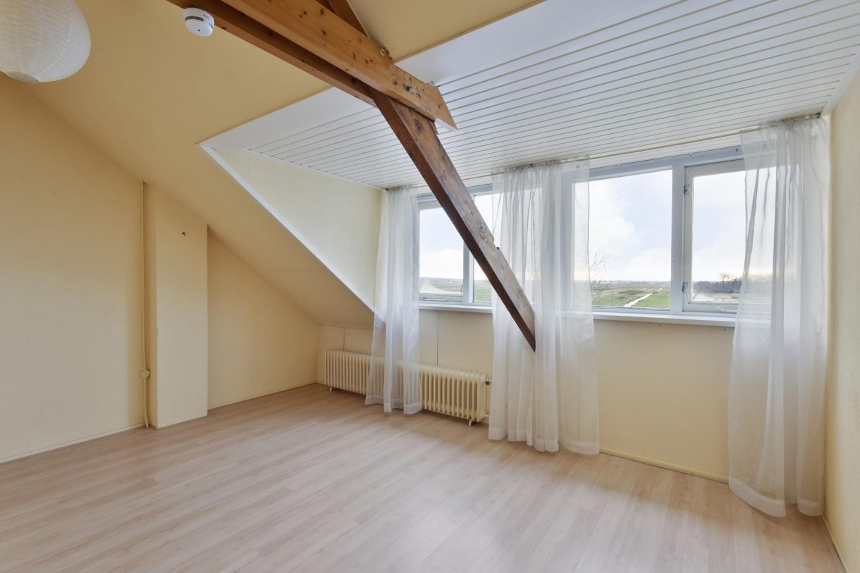 Te koop: Foto Woonhuis aan de J.J. Allanstraat 253 in Westzaan