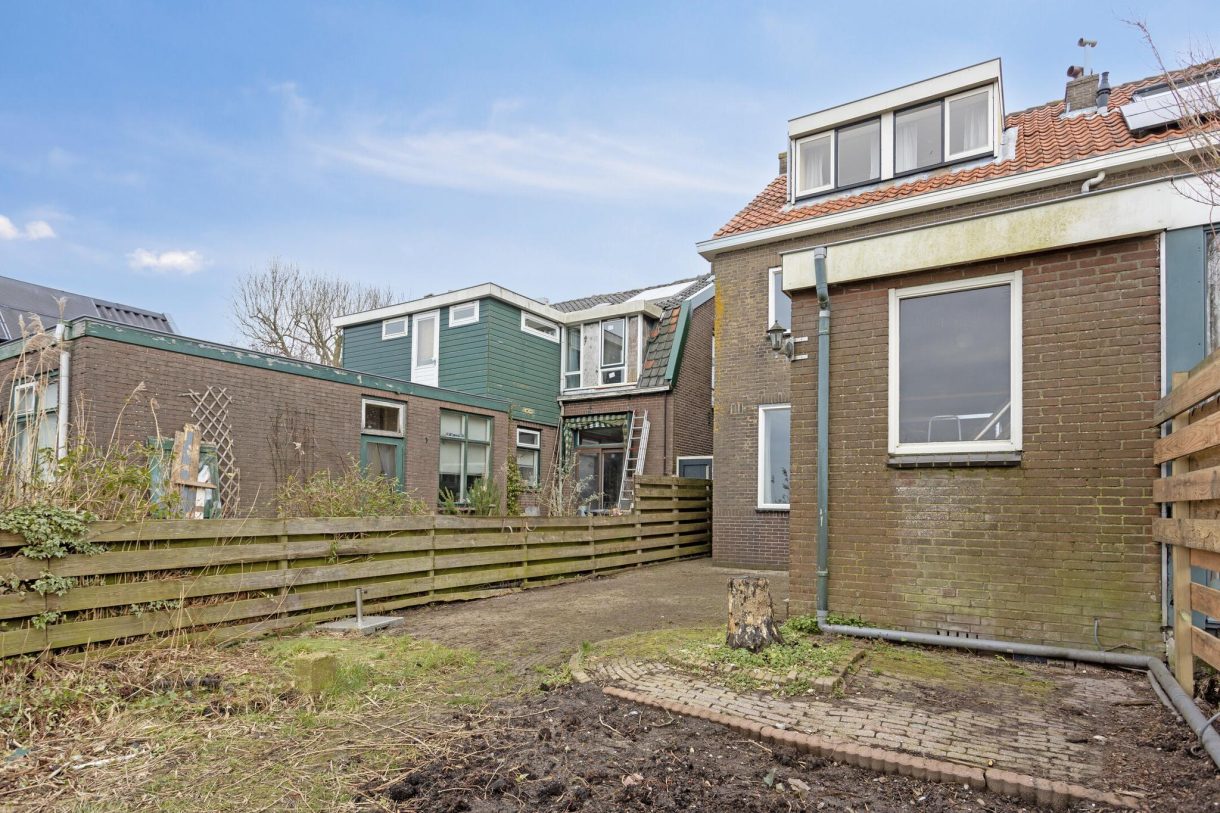 Te koop: Foto Woonhuis aan de J.J. Allanstraat 253 in Westzaan