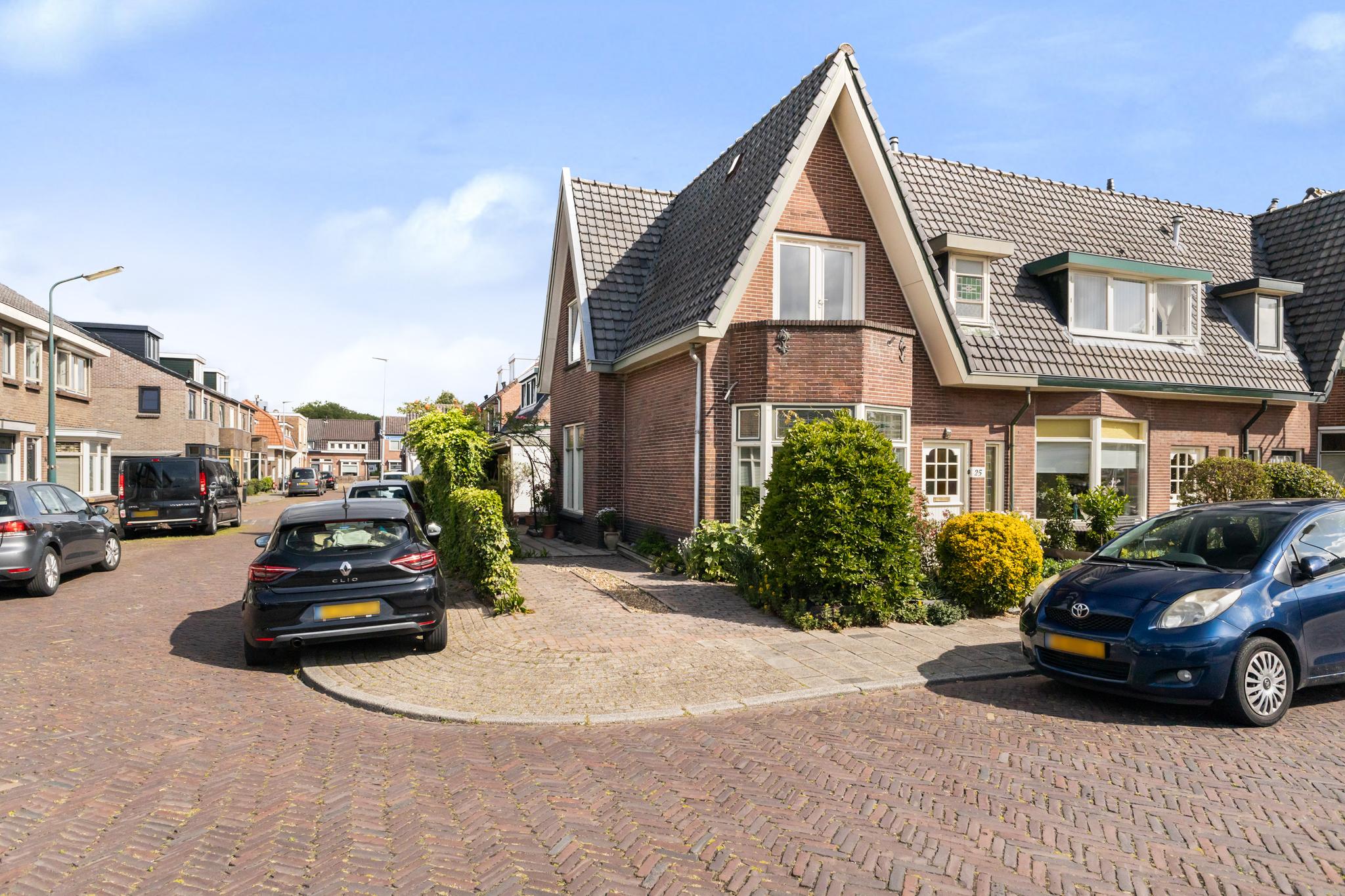 koop  Woerden  Burg. Schalijstraat 25 – Foto 3