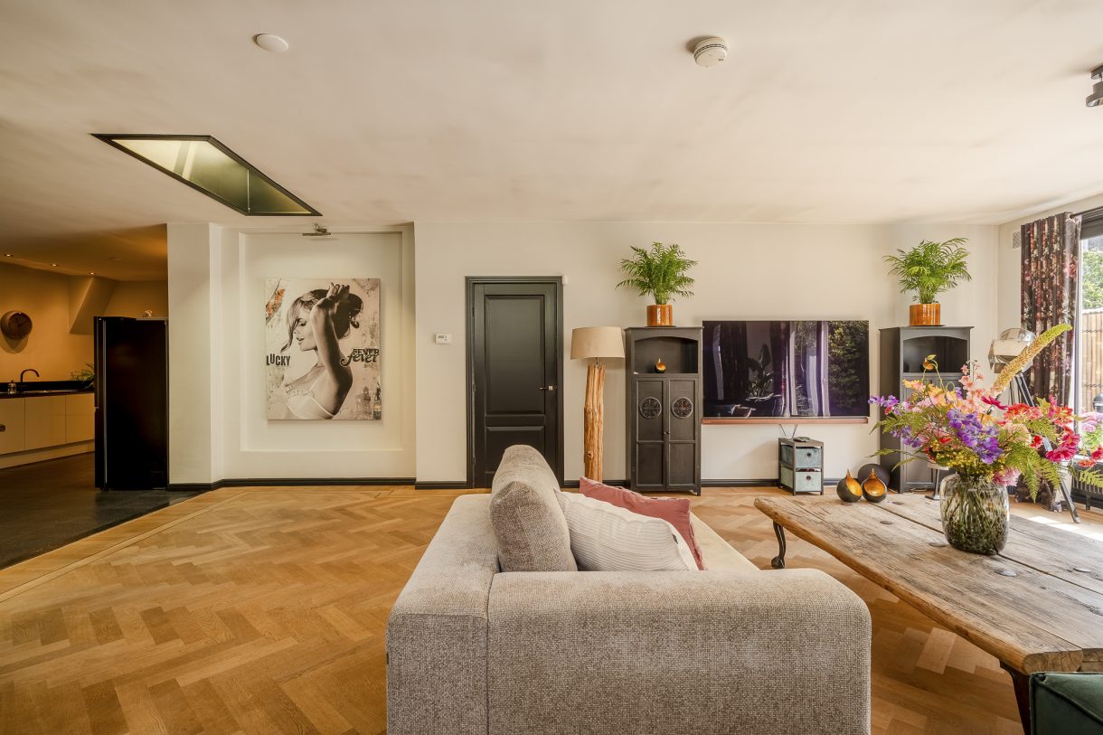 Te koop: Foto Appartement aan de Van Loostraat 128 in 's-Gravenhage