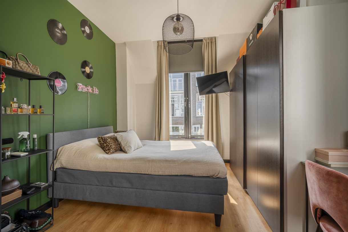 Te koop: Foto Appartement aan de Van Loostraat 128 in 's-Gravenhage