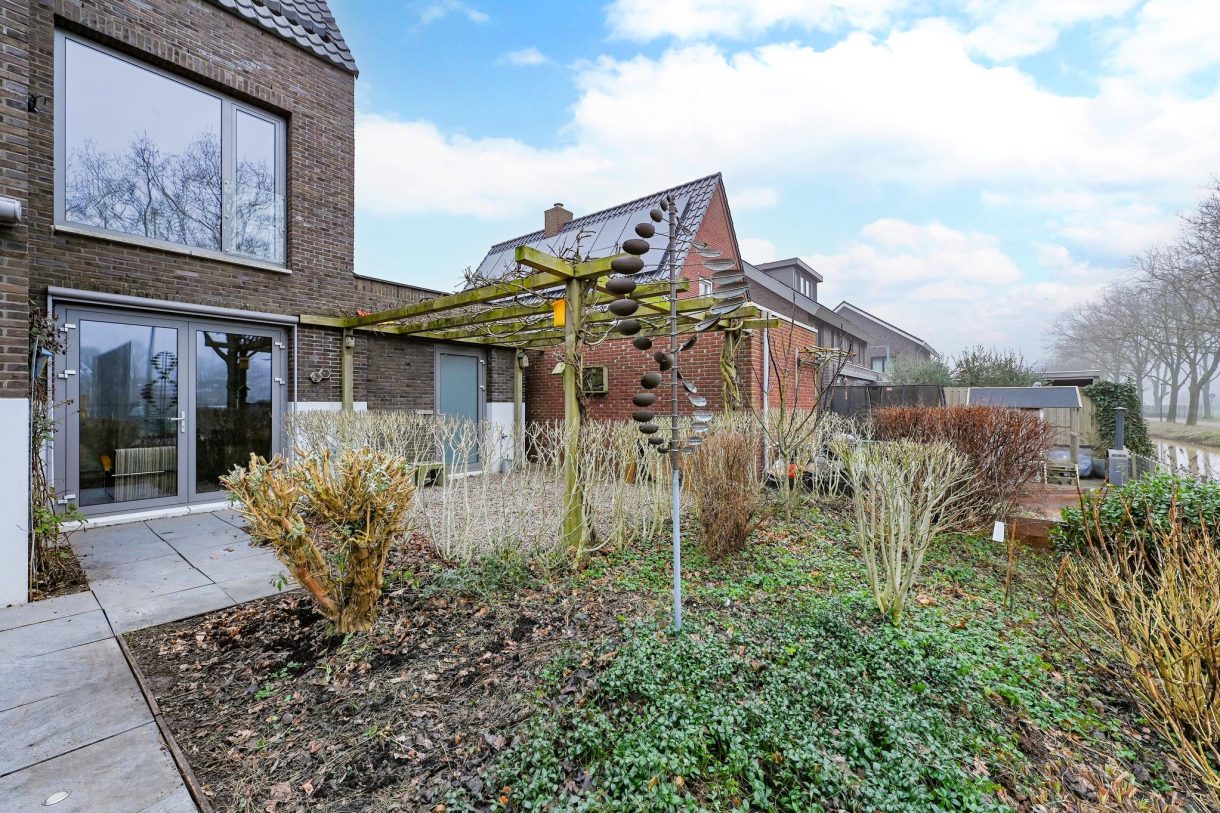 Te koop: Foto Woonhuis aan de Windhaak 25 in Nieuwkoop