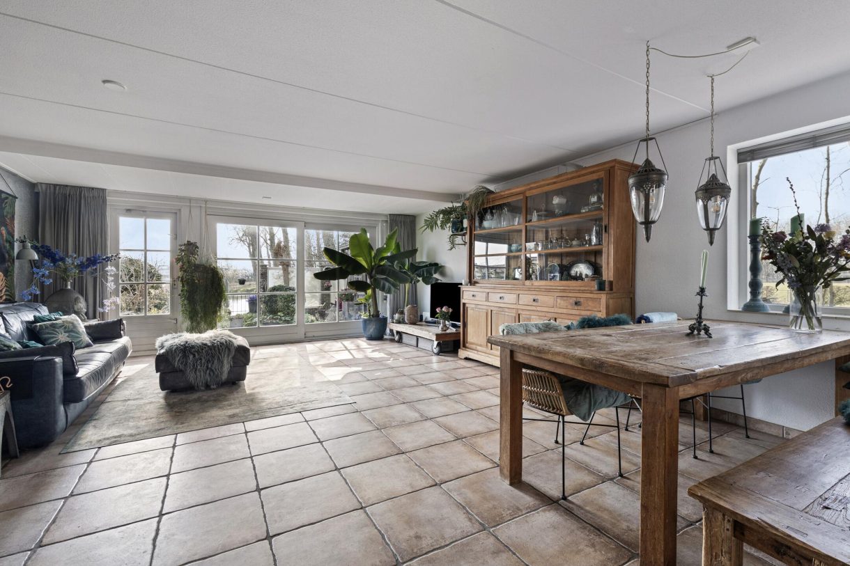 Te koop: Foto Woonhuis aan de Geertje Pel-Grootstraat 61 in Westknollendam