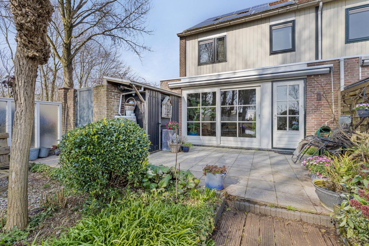 Te koop: Foto Woonhuis aan de Geertje Pel-Grootstraat 61 in Westknollendam