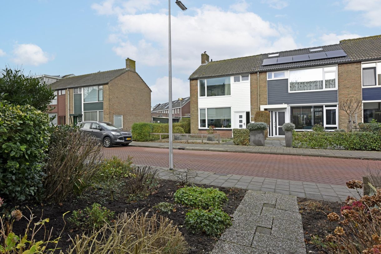 Te koop: Foto Woonhuis aan de van Wassenaerstraat 31 in Ter Aar