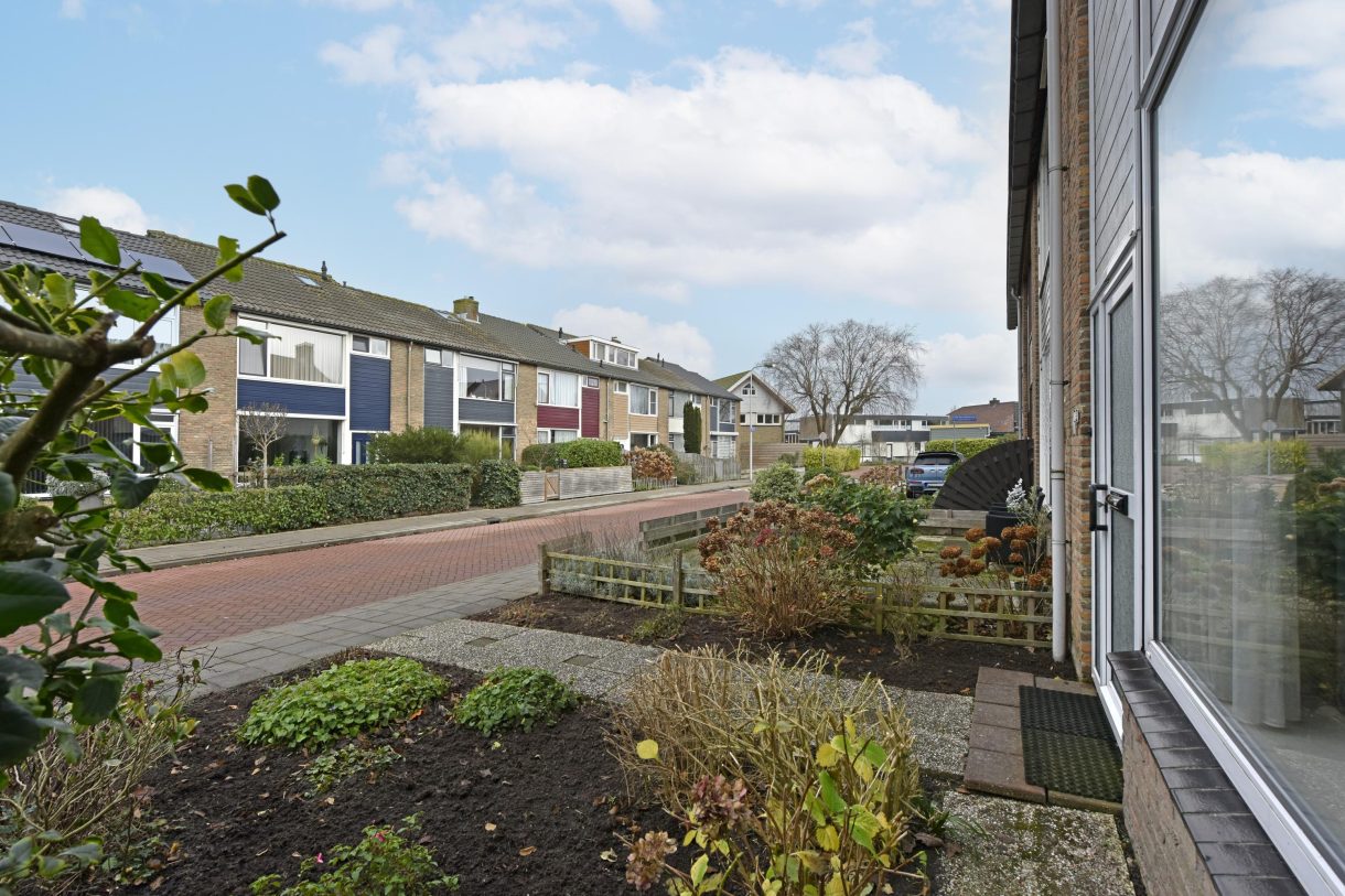 Te koop: Foto Woonhuis aan de van Wassenaerstraat 31 in Ter Aar