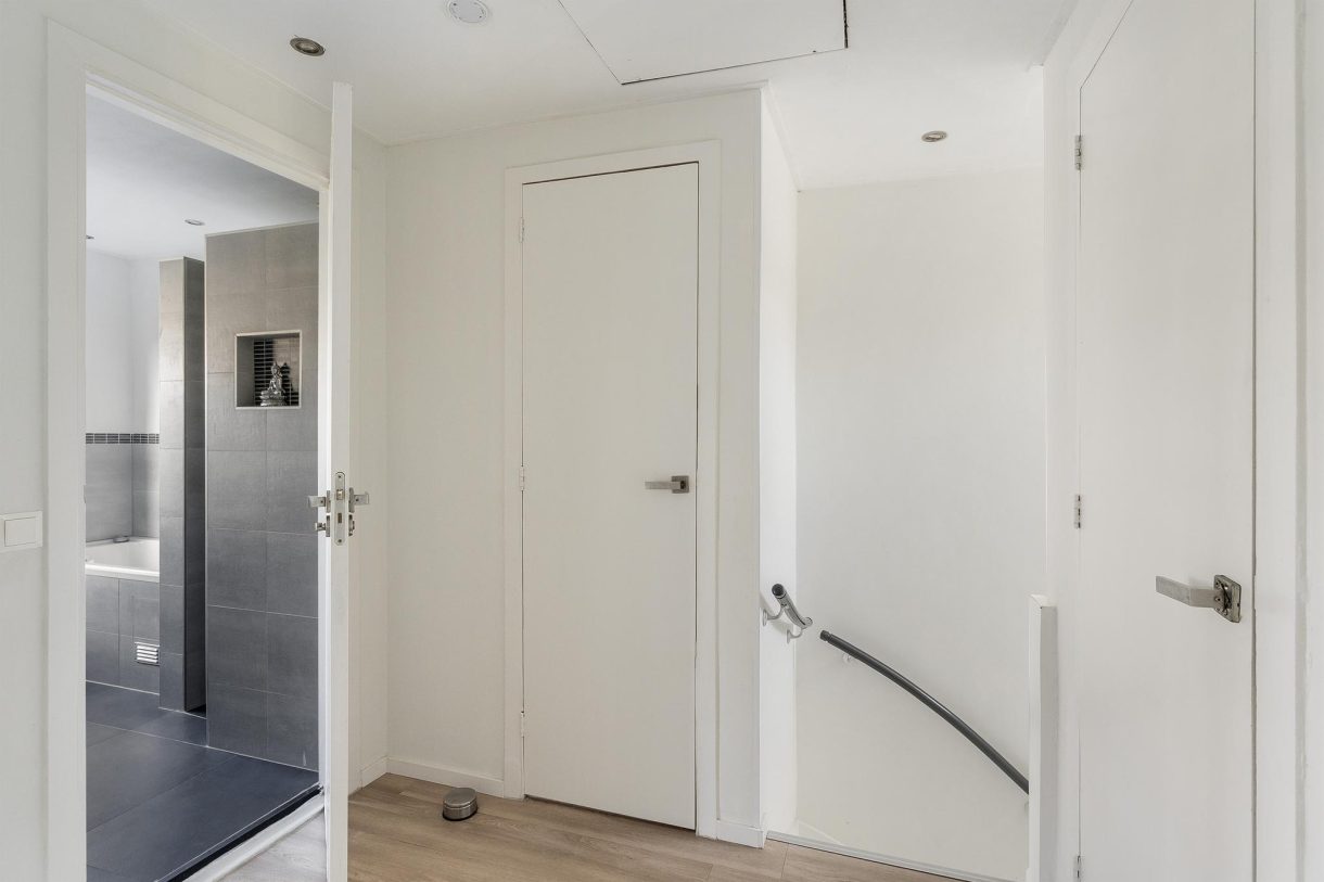 Te koop: Foto Woonhuis aan de Molukkenstraat 47 in Vlaardingen