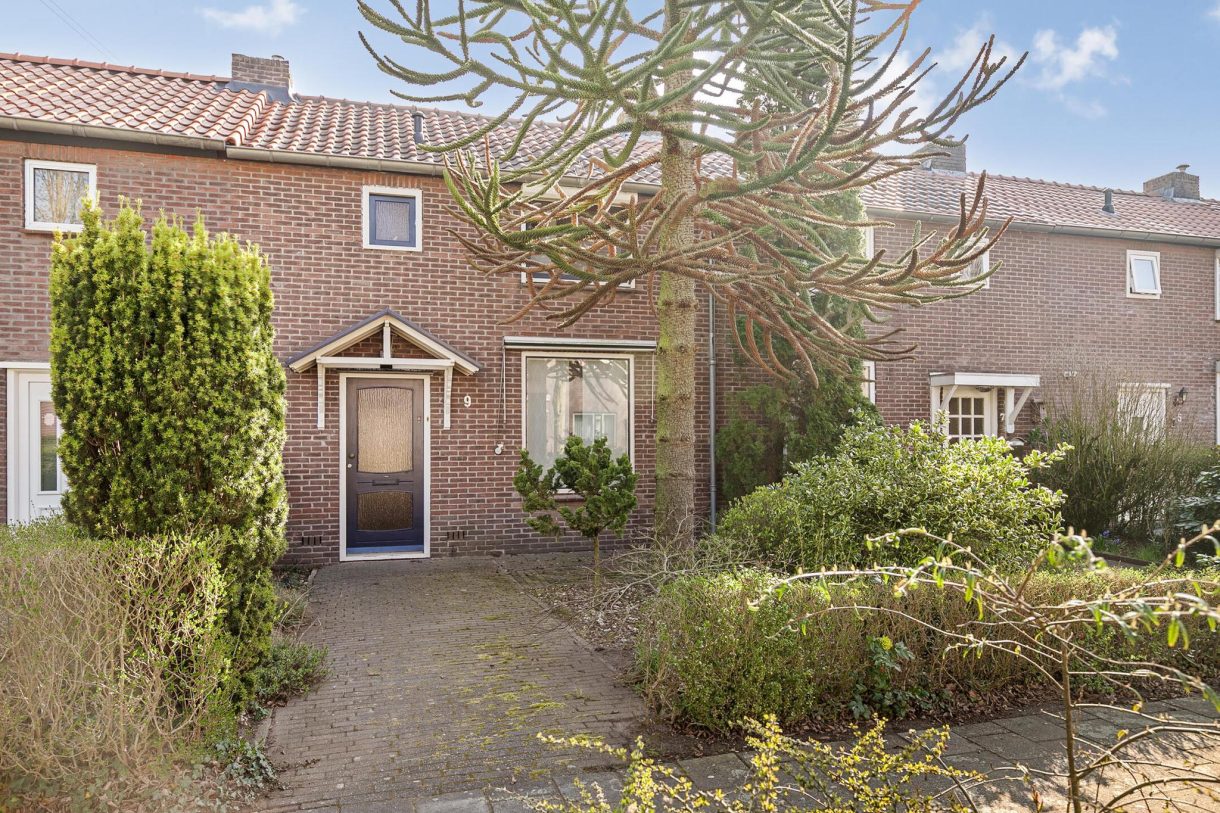 Te koop: Foto Woonhuis aan de Prof. Titus Brandsmastraat 9 in Best