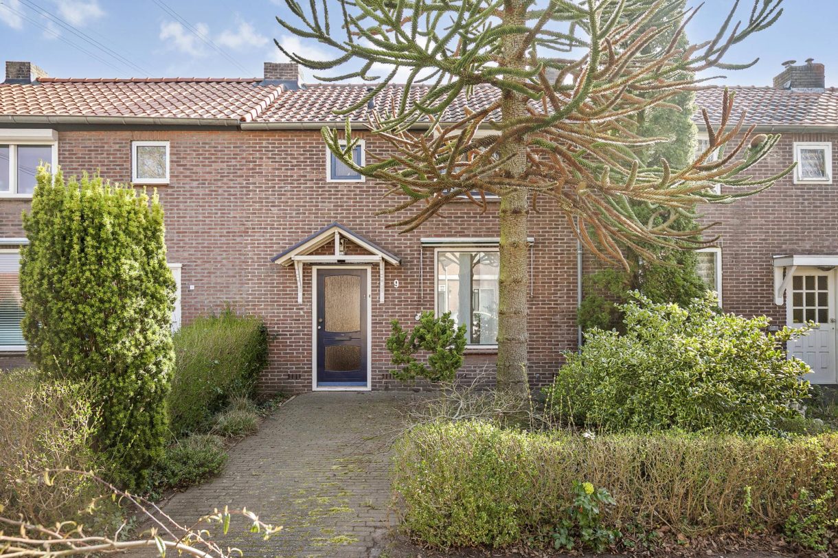 Te koop: Foto Woonhuis aan de Prof. Titus Brandsmastraat 9 in Best