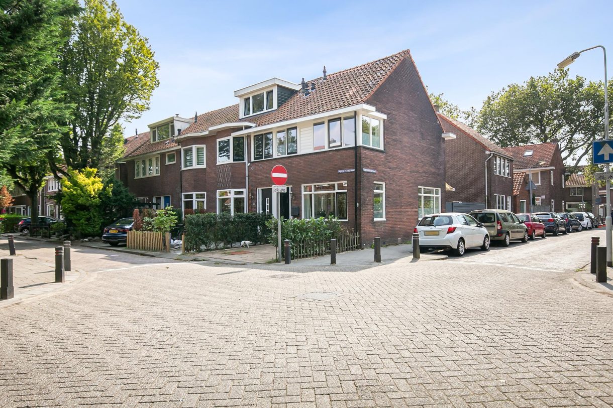 Te koop: Foto Woonhuis aan de Pieter Pauwstraat 44 in Zaandam