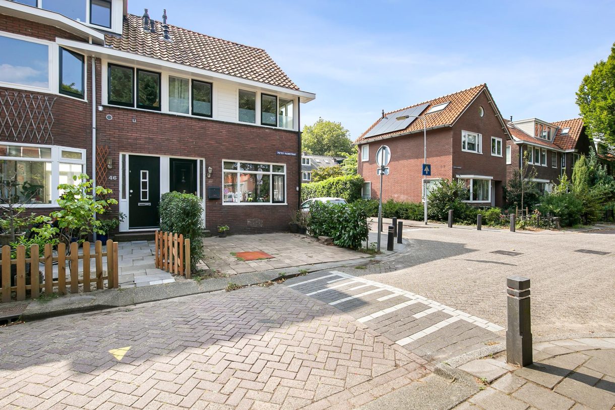 Te koop: Foto Woonhuis aan de Pieter Pauwstraat 44 in Zaandam