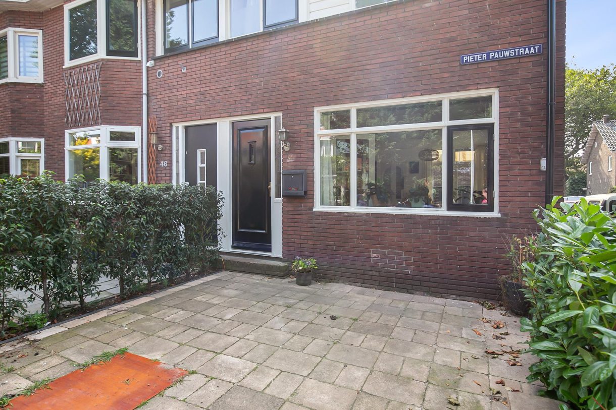 Te koop: Foto Woonhuis aan de Pieter Pauwstraat 44 in Zaandam