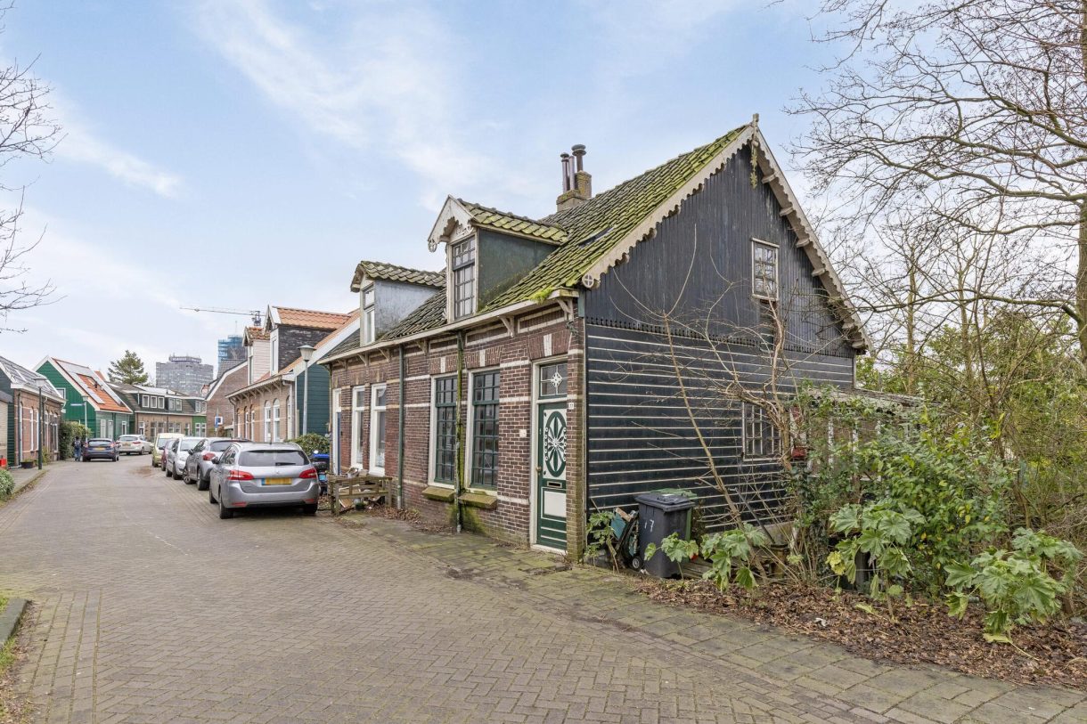 Te koop: Foto Woonhuis aan de Westzanerdijk 77 in Zaandam