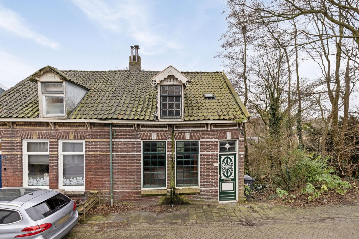 Te koop: Foto Woonhuis aan de Westzanerdijk 77 in Zaandam