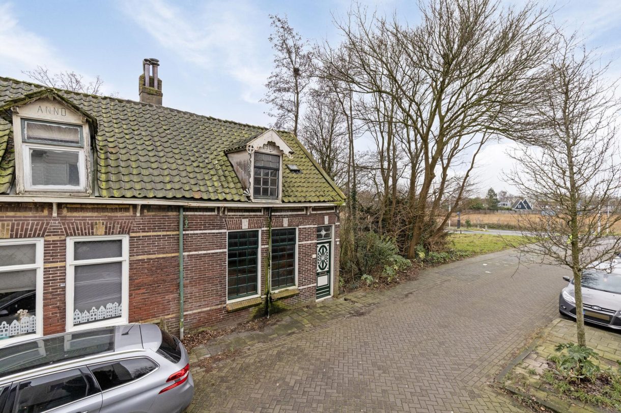 Te koop: Foto Woonhuis aan de Westzanerdijk 77 in Zaandam