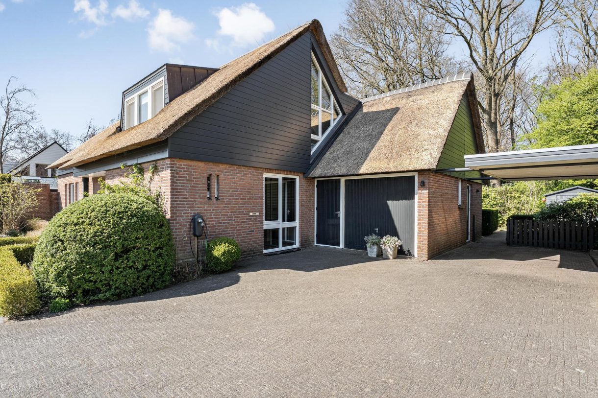 Te koop: Foto Woonhuis aan de Het Lage Holt 10 in Hoogeveen