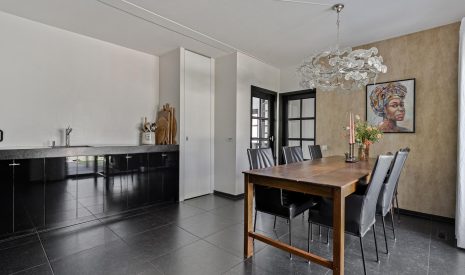 Te koop: Foto Woonhuis aan de Het Lage Holt 10 in Hoogeveen