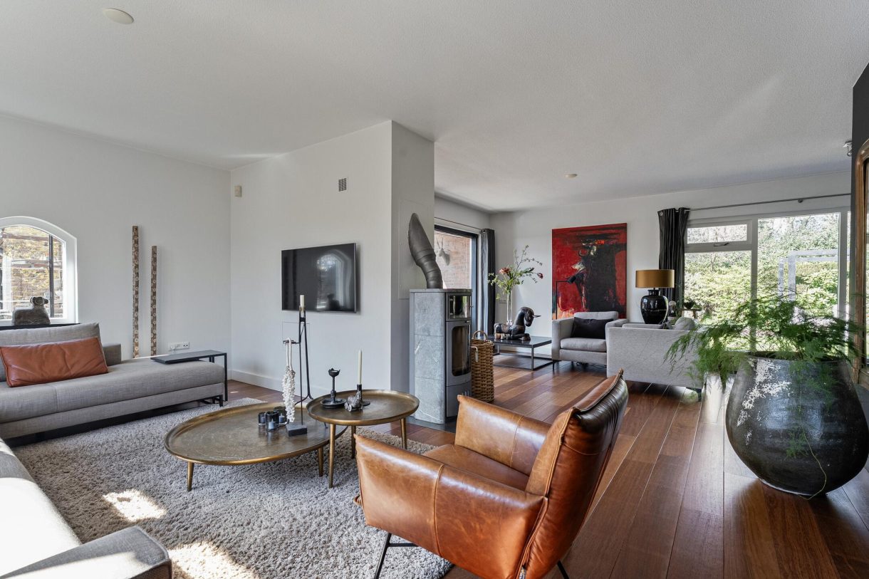 Te koop: Foto Woonhuis aan de Het Lage Holt 10 in Hoogeveen