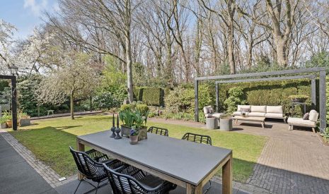 Te koop: Foto Woonhuis aan de Het Lage Holt 10 in Hoogeveen