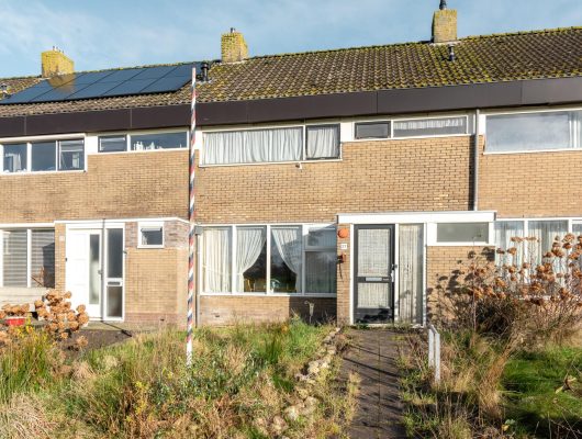 Hoofdfoto van Doezum Eesterweg 27